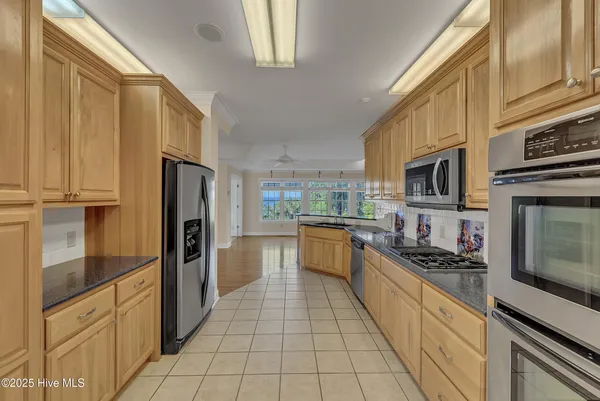 $1,250,000 | 240 Drake Landing, New Bern, NC 28560