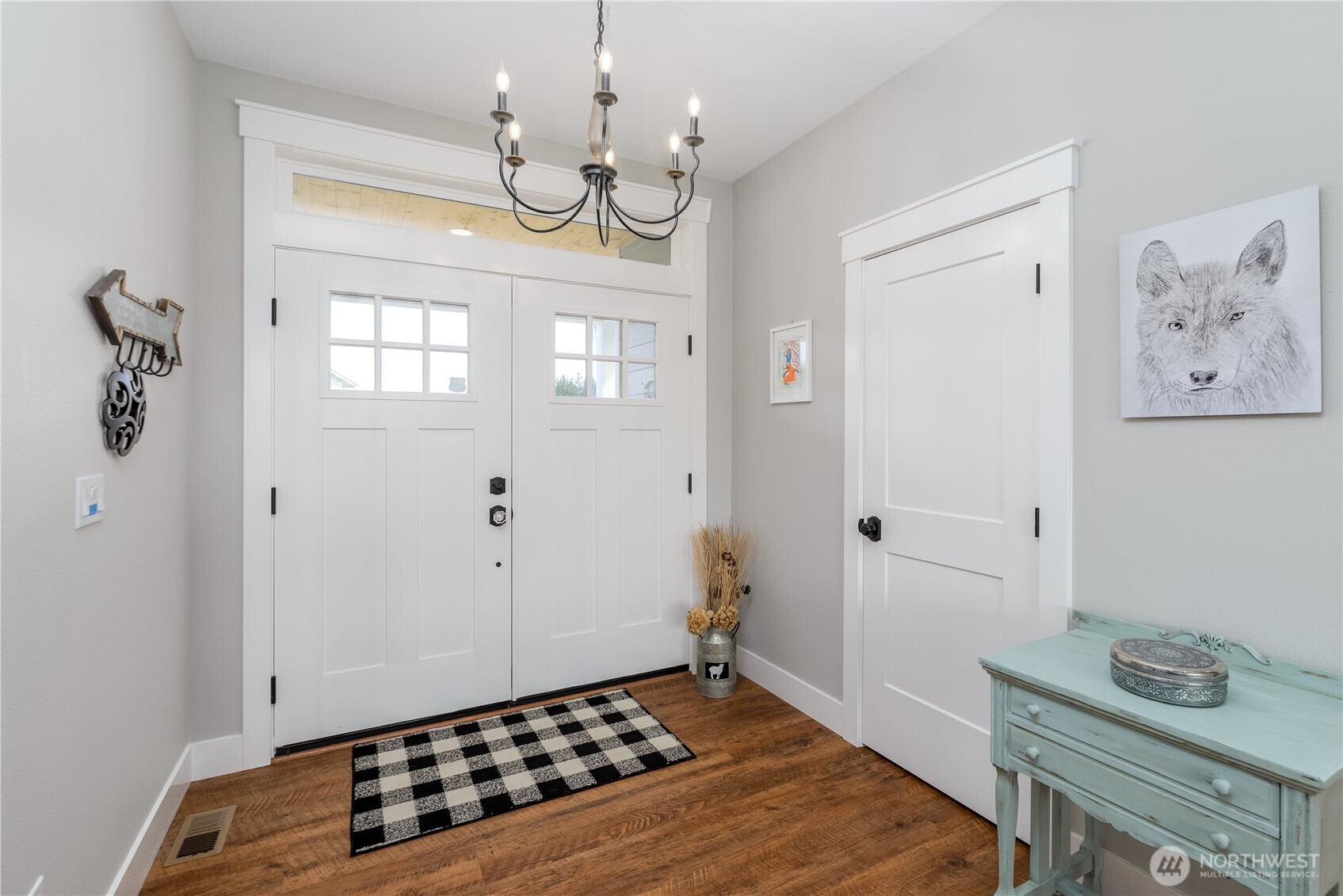 213 Roman Road Port Angeles, WA 98362 - Photo 6 of 40 Gallery Image 6