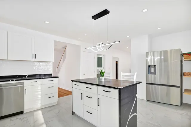 $699,000 | 255 Oakland Avenue, Methuen, MA 01844