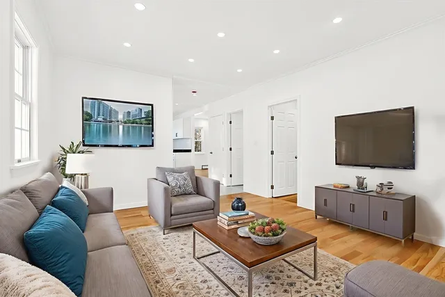 $699,000 | 255 Oakland Avenue, Methuen, MA 01844