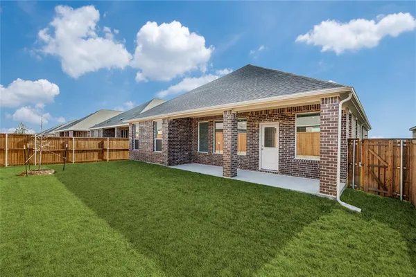 $2,400 | 2601 Lost Crk Way, Celina, TX 75009