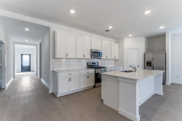 $2,400 | 2601 Lost Crk Way, Celina, TX 75009