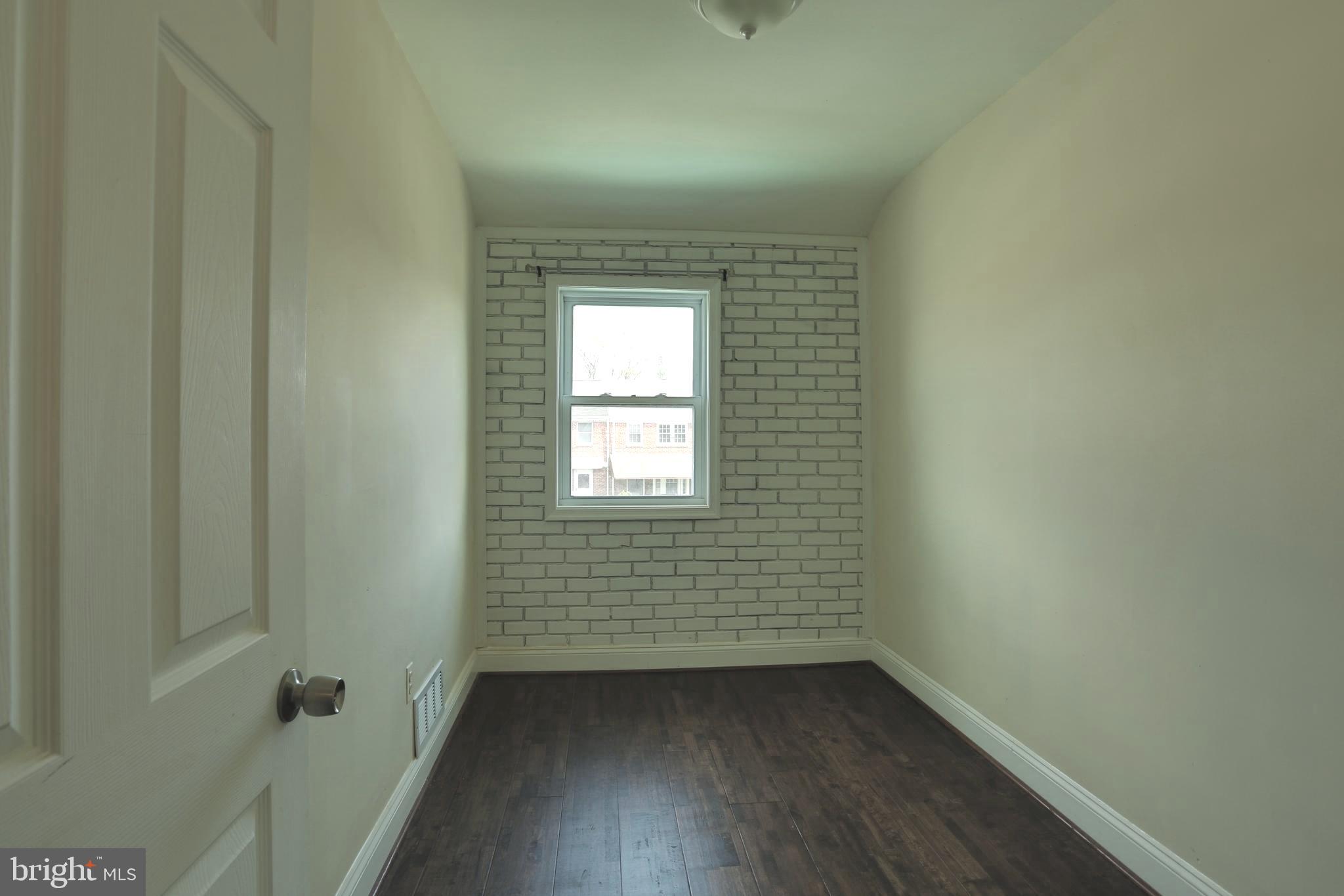 1908 Penhall Road Dundalk, MD 21222 - Photo 31 of 33