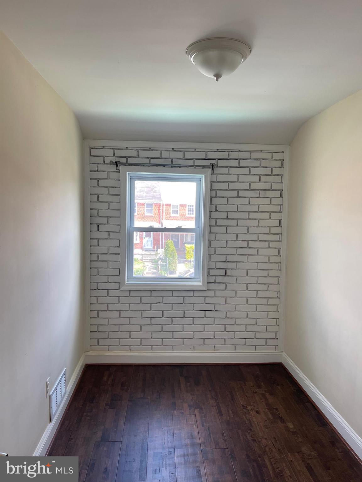 1908 Penhall Road Dundalk, MD 21222 - Photo 8 of 33