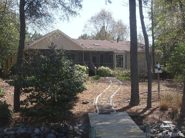 143 Emerald Cove Road Reedville, VA 22539 - Photo 3 of 36
