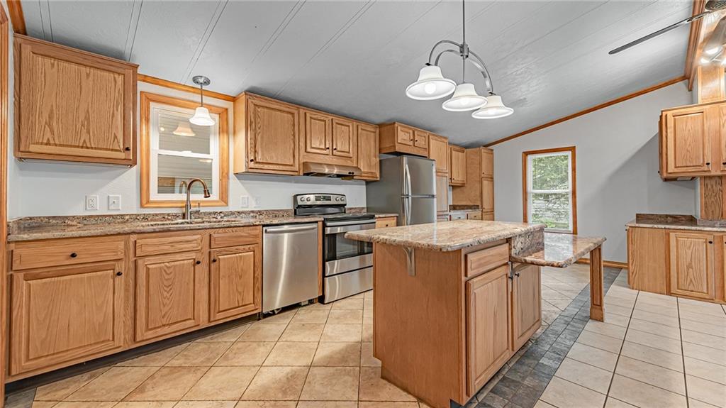 528 Starrett Road Ligonier, PA 15658 - Photo 8 of 25 Gallery Image 8