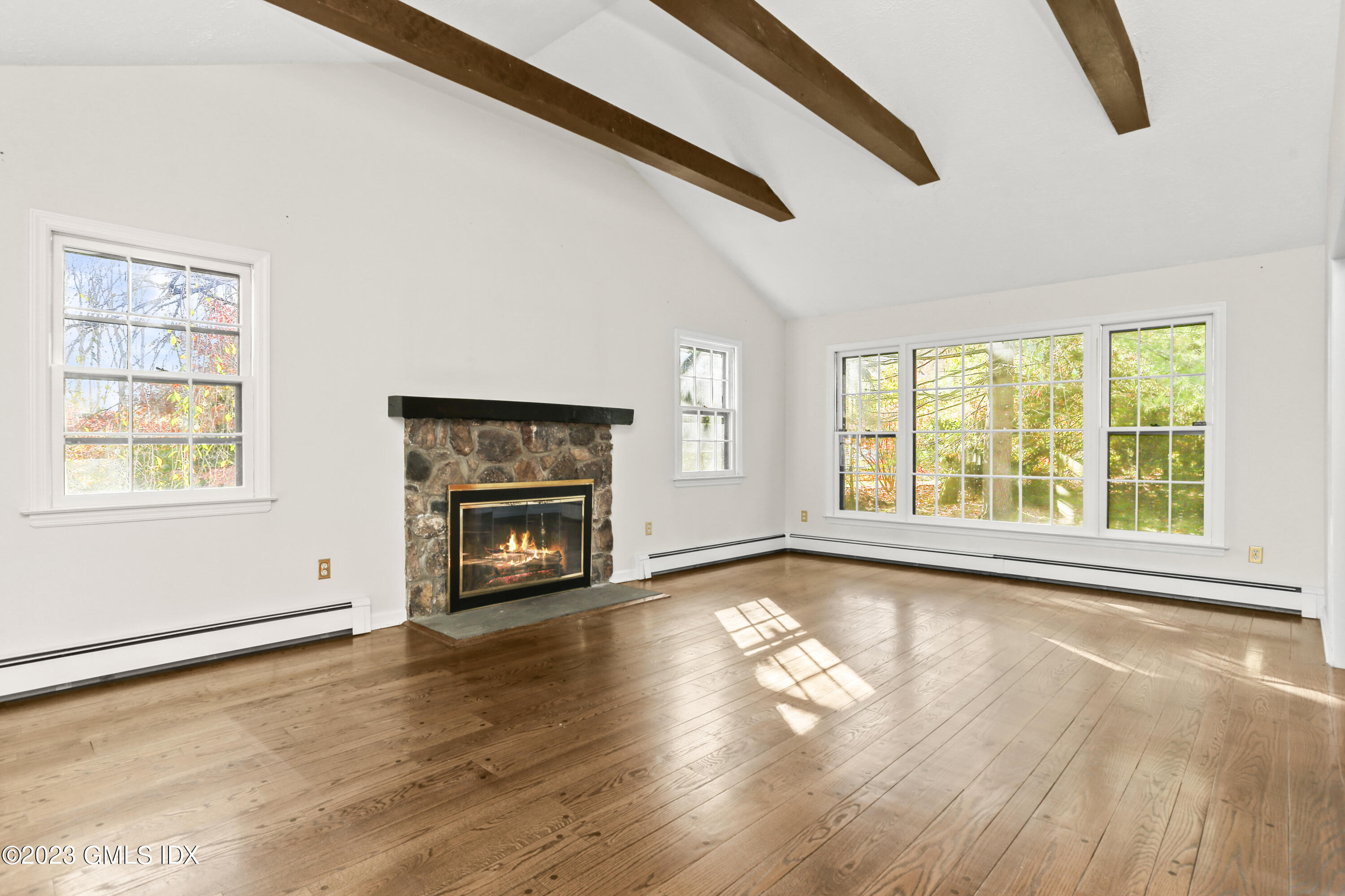 477 Stanwich Road Greenwich, CT 06831 - Photo 3 of 28 Living Room