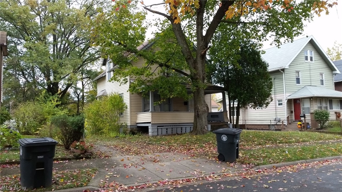 732 Garfield Street Akron, OH 44310 - Photo 2 of 11 Gallery Image 2