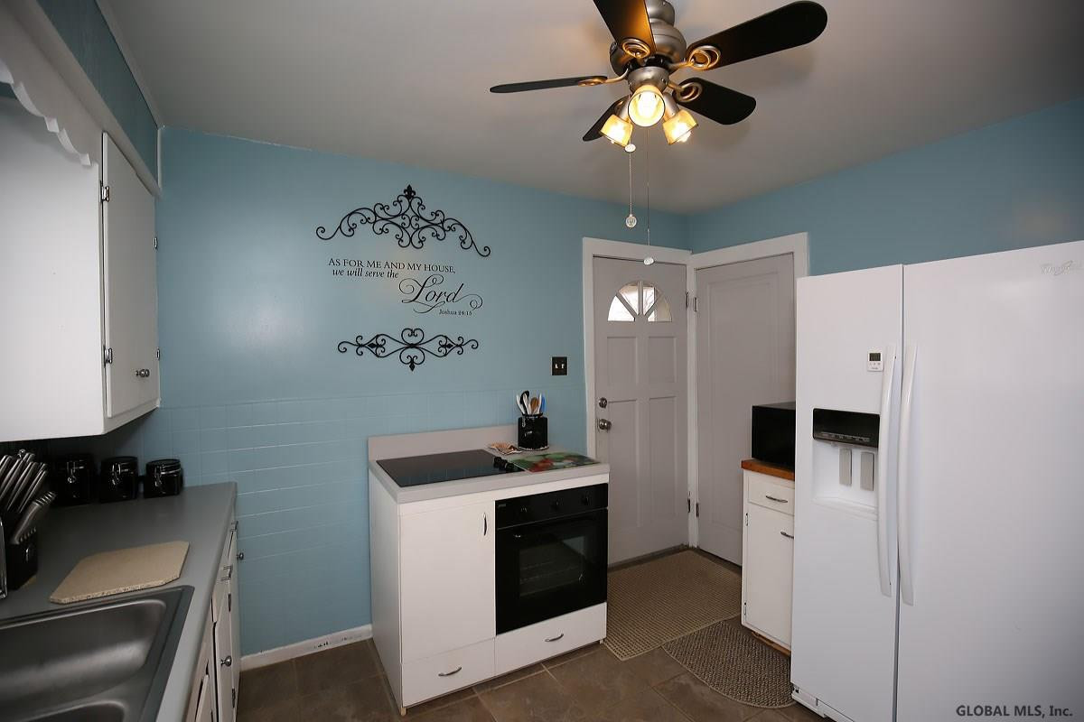 1415 Curry Road Rotterdam, NY 12306 - Photo 11 of 15 Photo 11