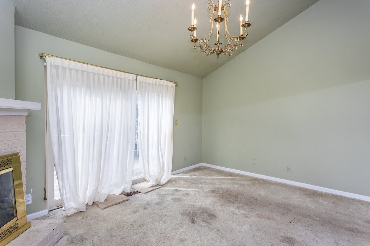 5827 Branchwood Road Raleigh, NC 27609 - Photo 10 of 19 Living Room