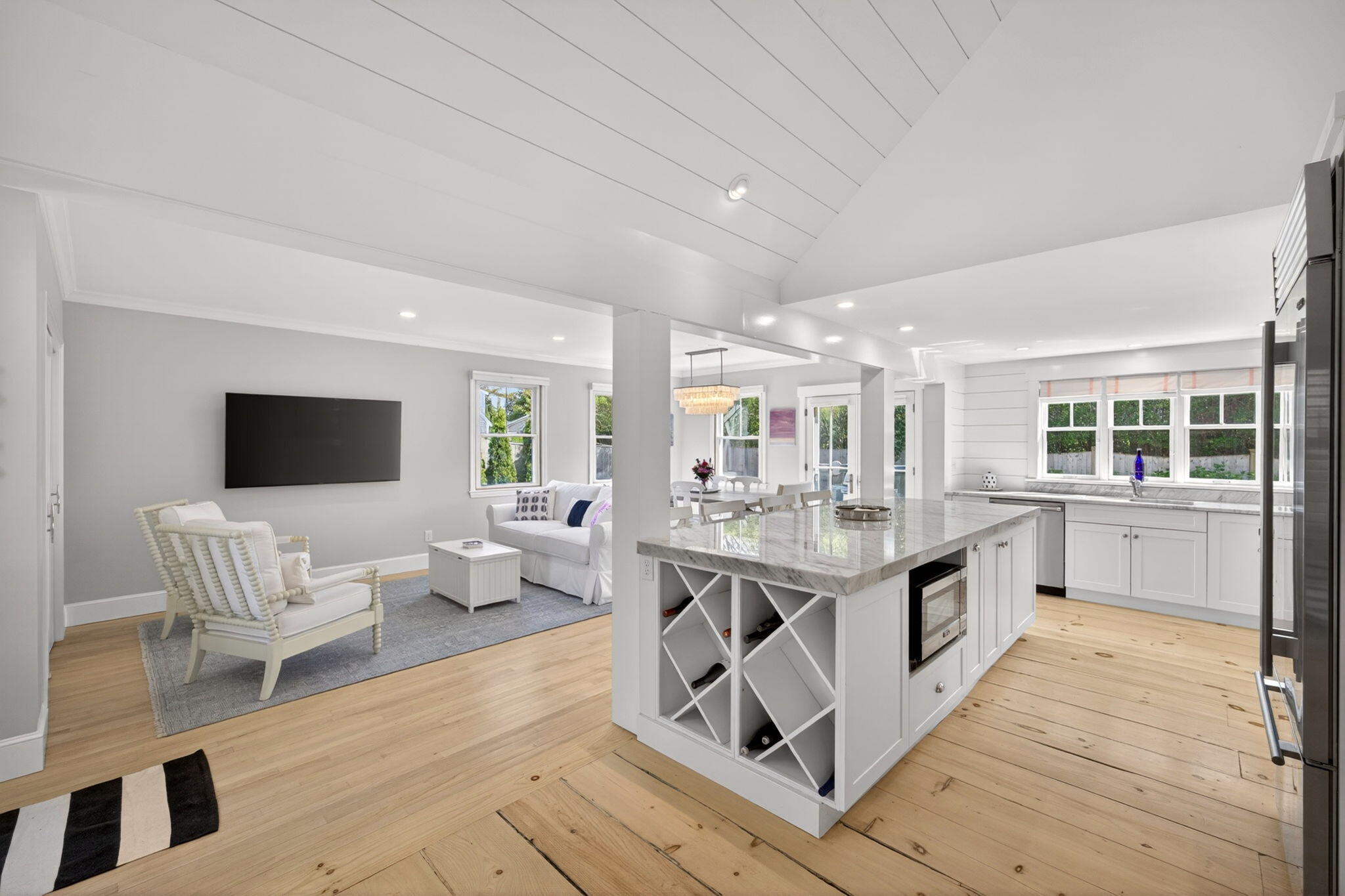 320 Old Harbor Road Chatham, MA 02633 - Photo 15 of 58 Open living