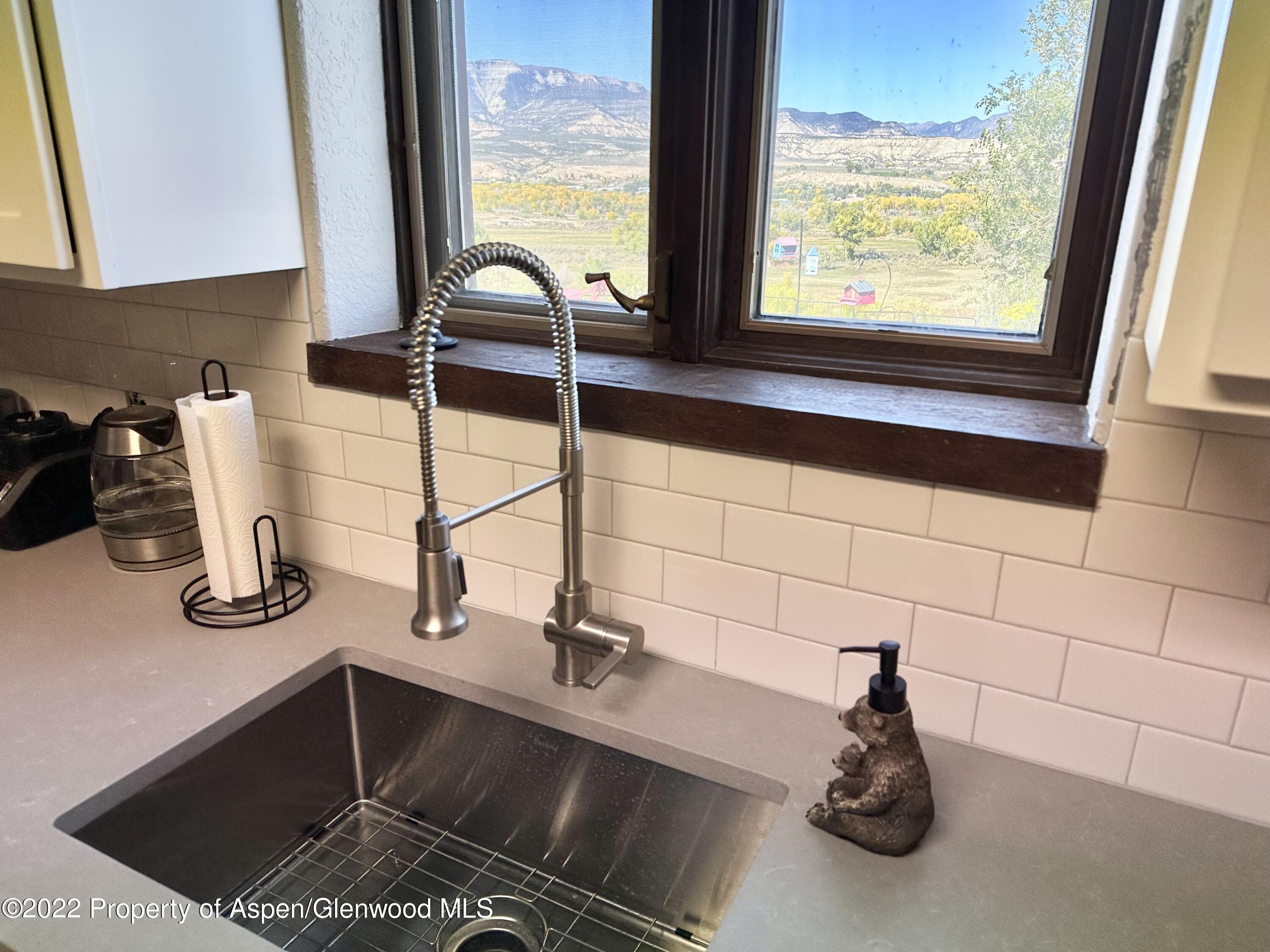 10970 County Road 320 Rifle, CO 81650 - Photo 20 of 48 IMG_0369