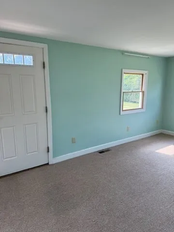 $325,000 | 28 Meadow Avenue, Agawam, MA 01001