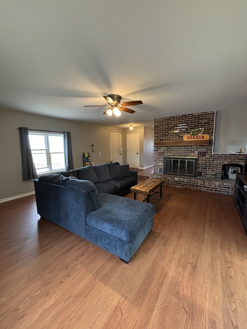 12903 Perry Road DeKalb, IL 60115 - Photo 14 of 29