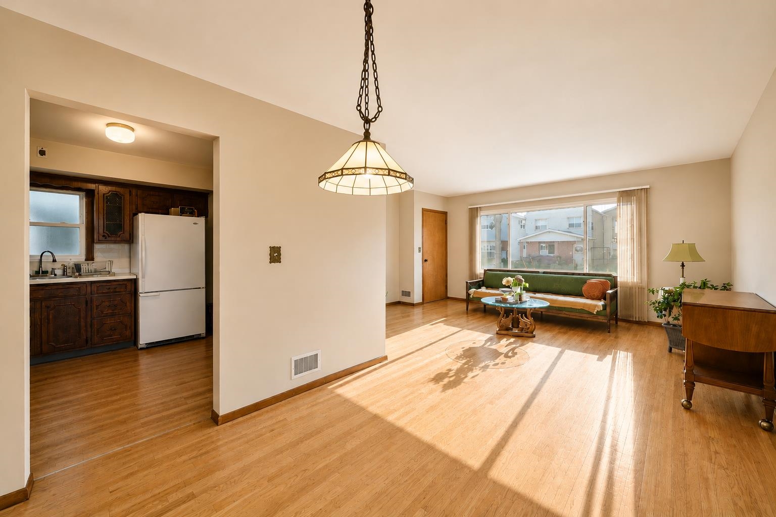 185 West 3rd Street, Unit 1 Bayonne, NJ 07002 - Photo 2 of 17