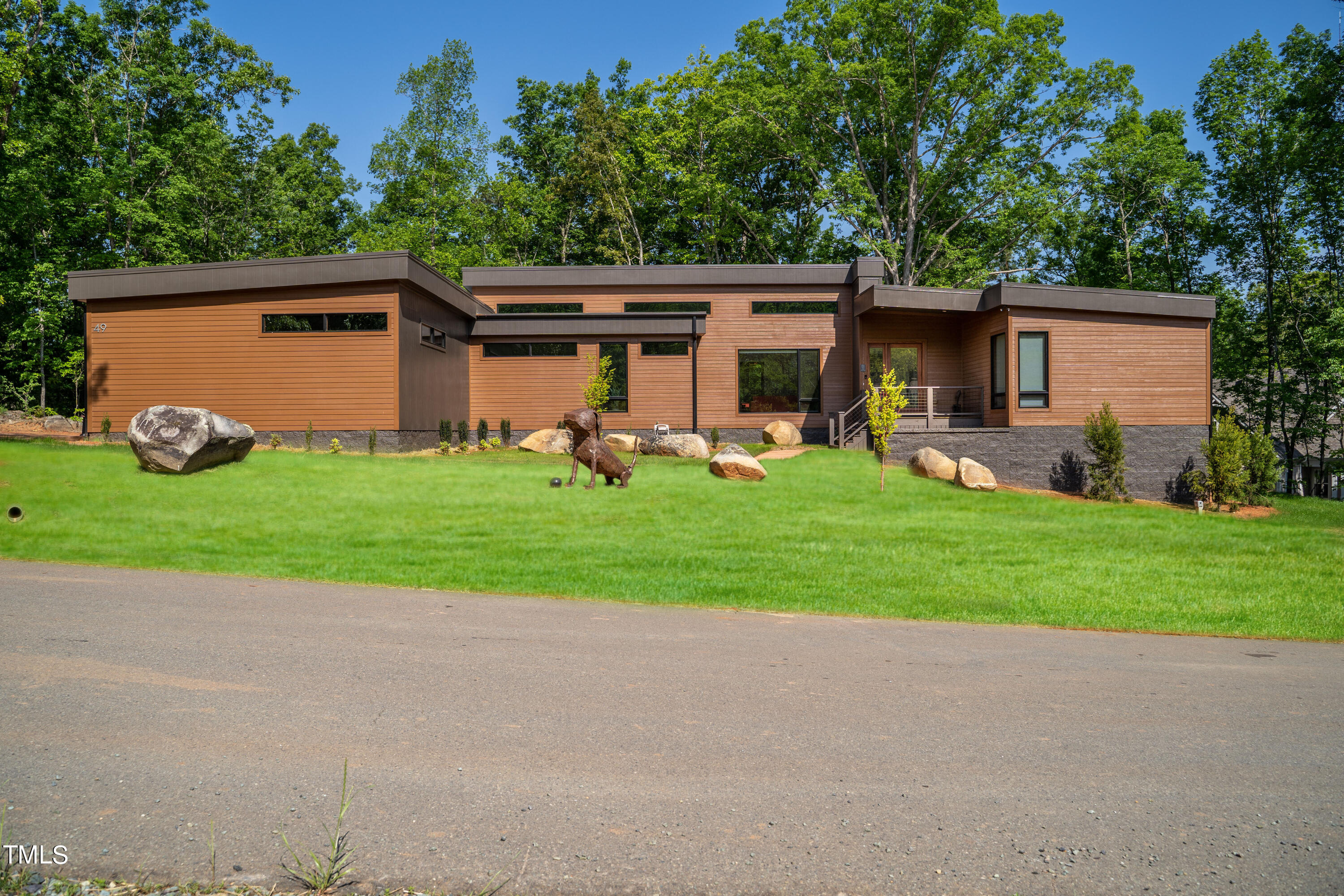 49EaglesCrest-02g (1)