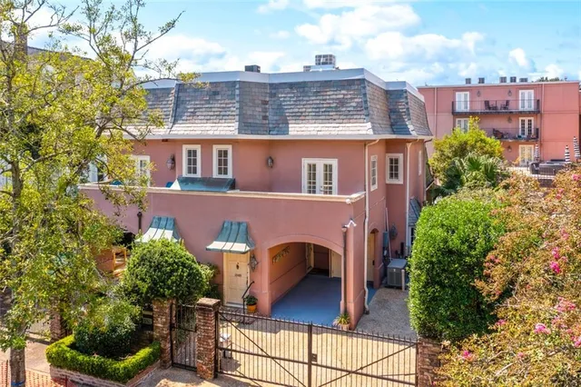 $750,000 | 1530 Seventh Street, Unit 1530, New Orleans, LA 70115