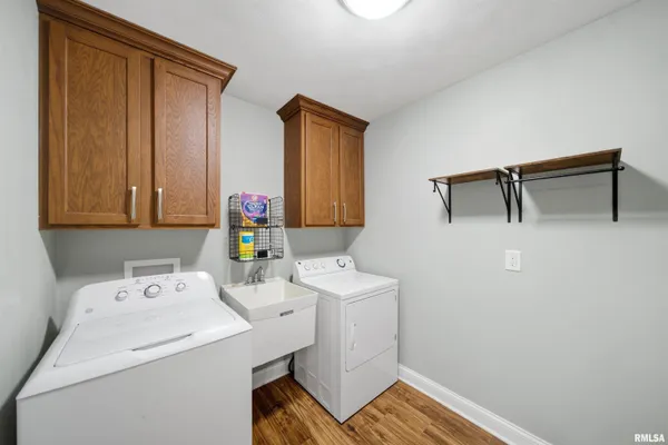 $450,000 | 1434 West Tiffany Drive, Peoria, IL 61614