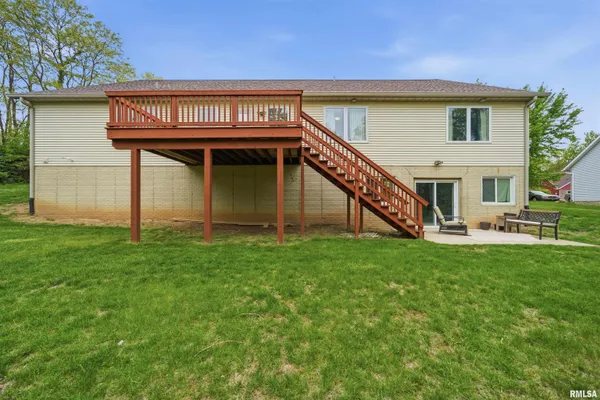 $450,000 | 1434 West Tiffany Drive, Peoria, IL 61614