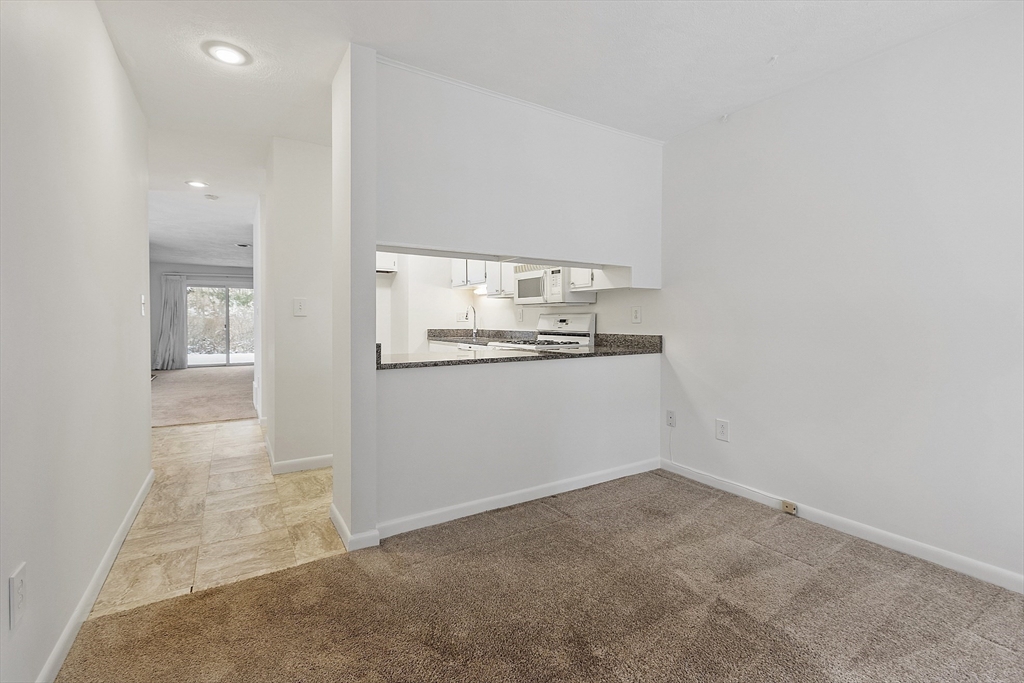 30 Concord Greene, Unit 1 Concord, MA 01742 - Photo 10 of 31