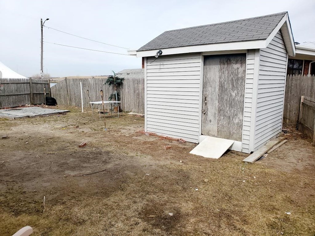 367 North Shore Road Revere, MA 02151 - Photo 5 of 20 Gallery Image 5