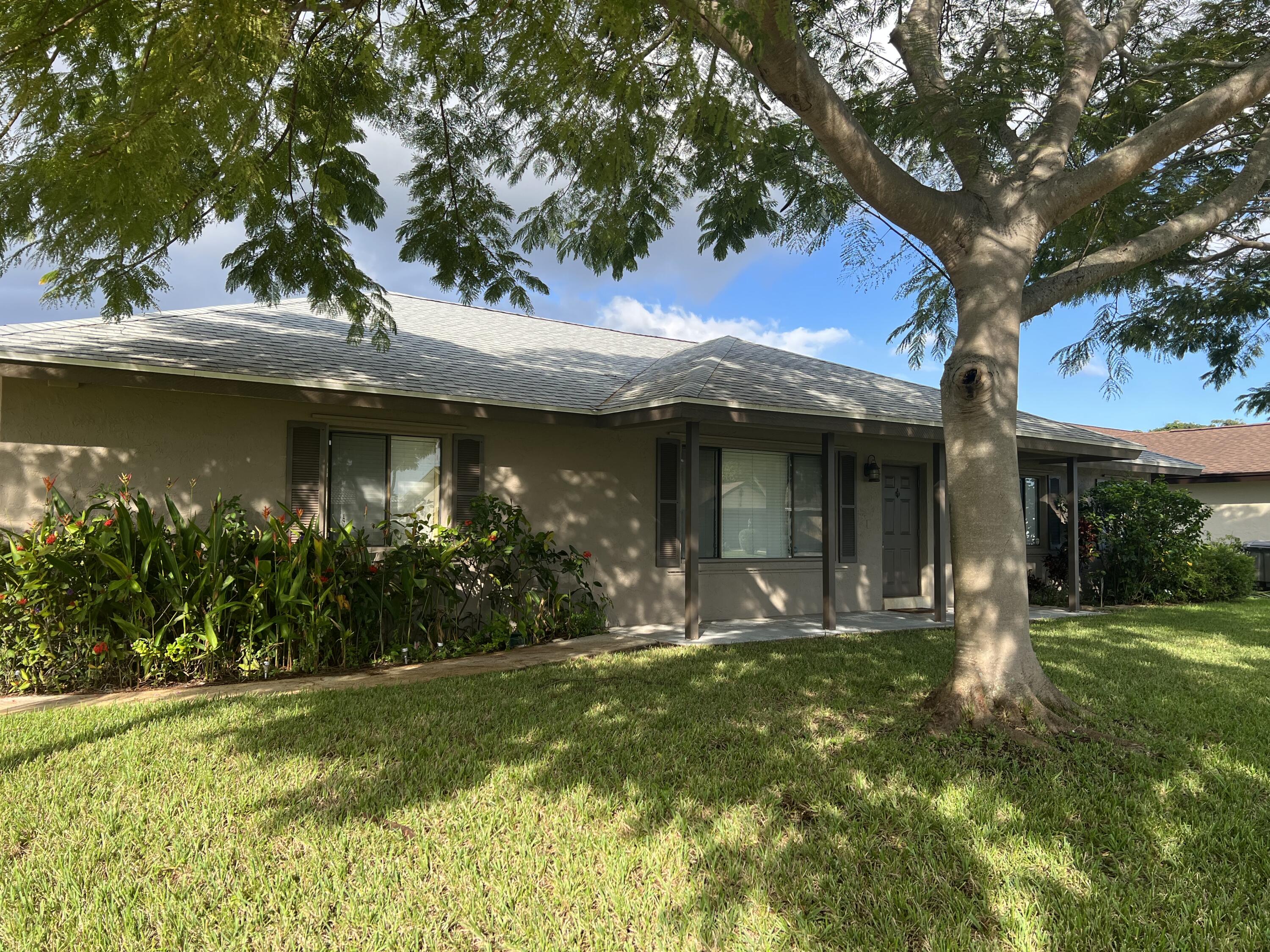 4449 Brandywine Drive Boca Raton, FL 33487 - Photo 2 of 27 1C93D7F7-A41D-4401-B0C9-D863E37B1040