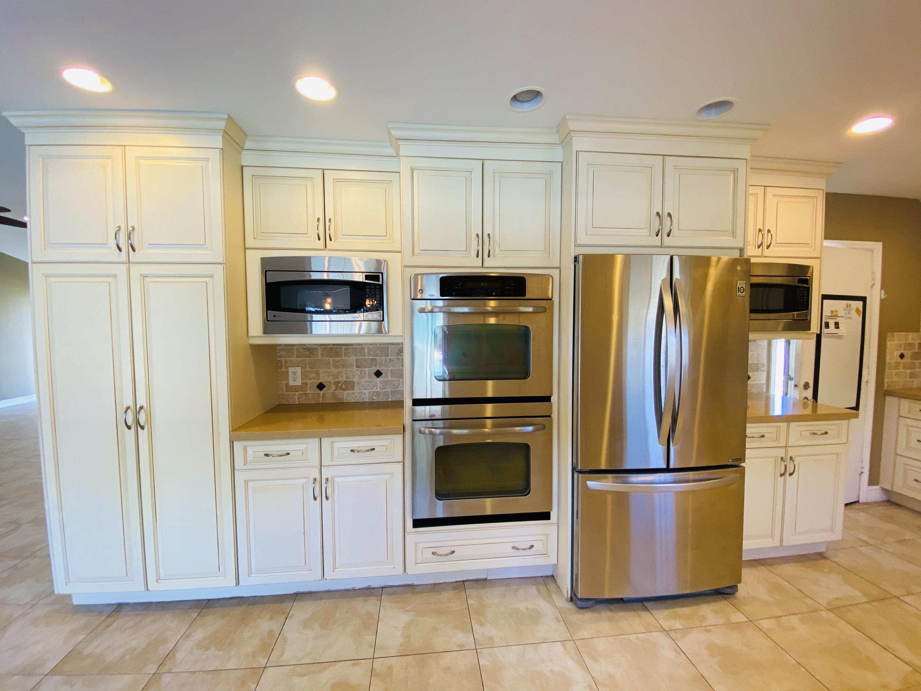 4449 Brandywine Drive Boca Raton, FL 33487 - Photo 6 of 27 6E7D8BB7-D076-45B4-AC76-2108993ACC5A