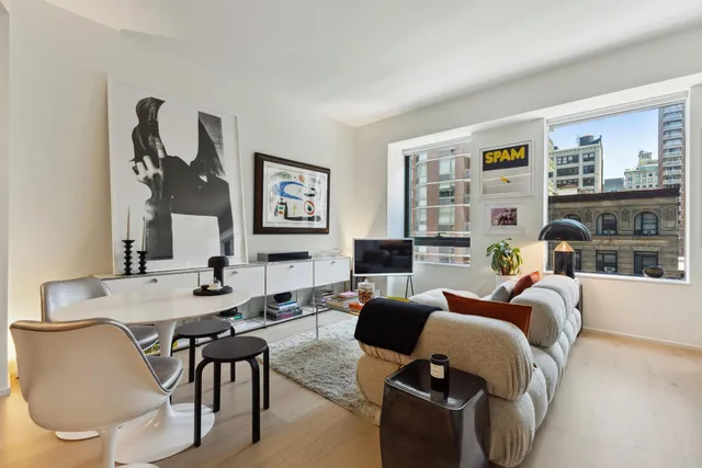 $1,295,000 | 121 East 22nd Street, Unit N603 | Gramercy