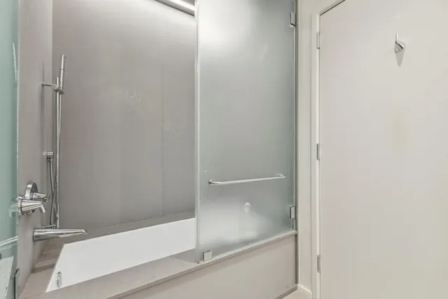 $1,295,000 | 121 East 22nd Street, Unit N603 | Gramercy