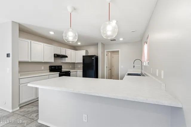 $300,000 | 40573 West Helen Court, Maricopa, AZ 85138