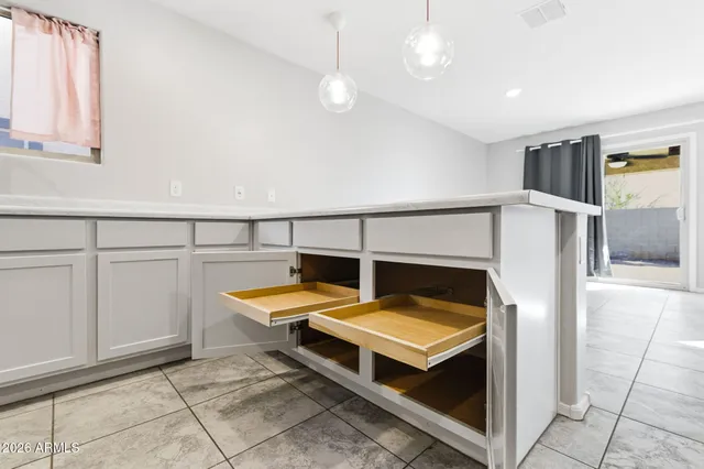 $300,000 | 40573 West Helen Court, Maricopa, AZ 85138