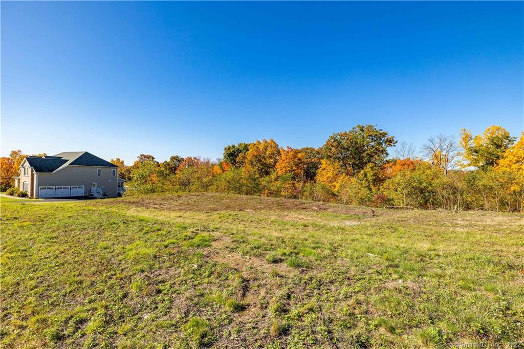 58 Weatherstone Avon, CT 06001 - Photo 3 of 10 a view of an ocean and beach