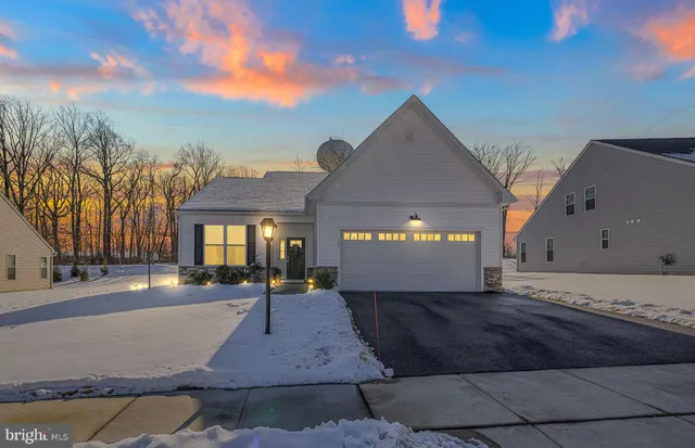 $475,000 | 102 Lilac Court, Coatesville, PA 19320