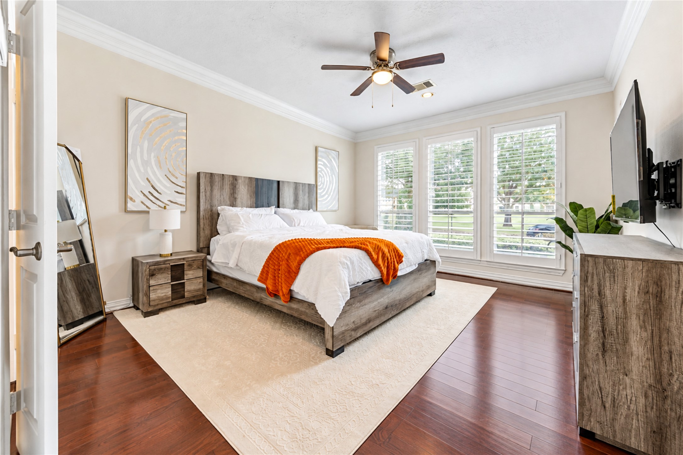 2011 Spring Cedar Lane Houston, TX 77077 - Photo 21 of 42 Gallery Image 21
