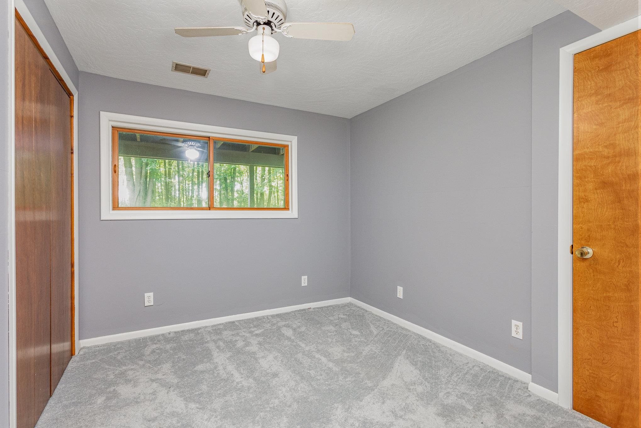 1875 South Graham Road Saginaw, MI 48609 - Photo 16 of 35 Gallery Image 16