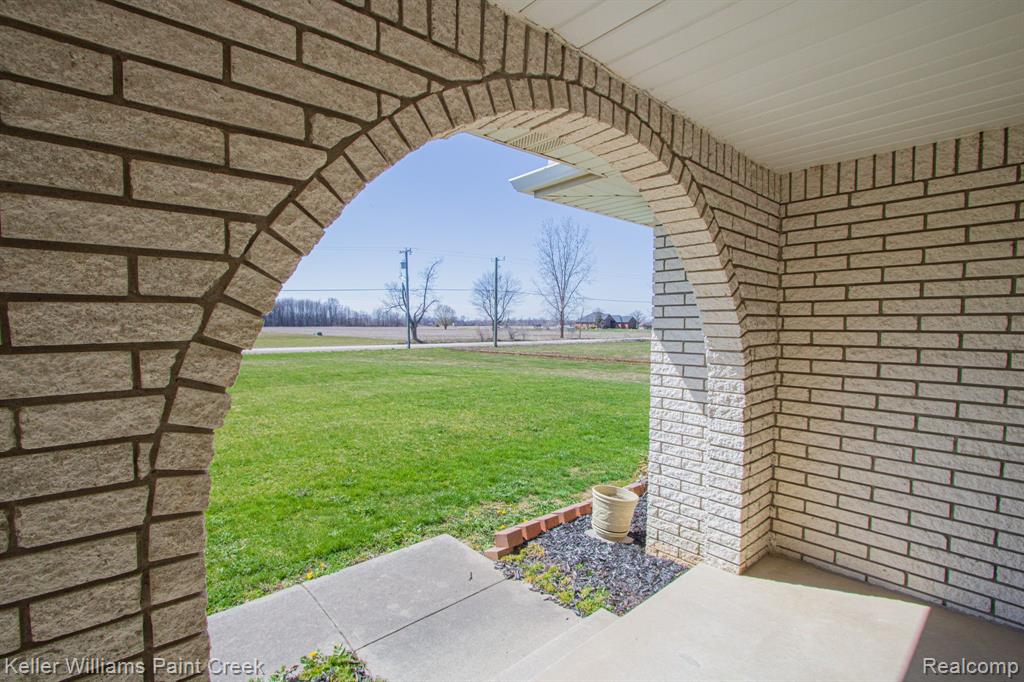 21795 McPhall Road Armada, MI 48005 - Photo 31 of 44