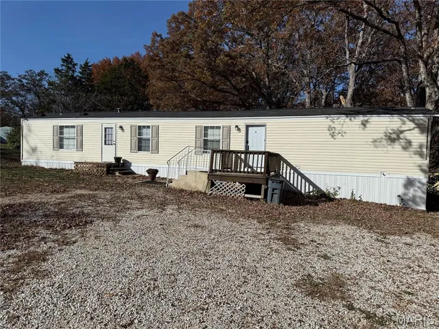 $120,000 | 26189 North Carol Street, Warrenton, MO 63383