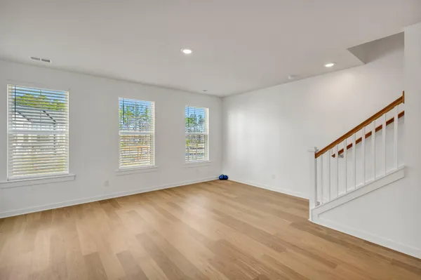 $2,995 | 236 Somerset Acres Drive, Summerville, SC 29486