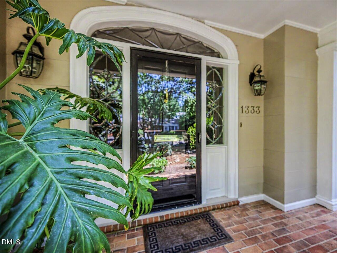 1333 Diehl Street Raleigh, NC 27608 - Photo 11 of 95