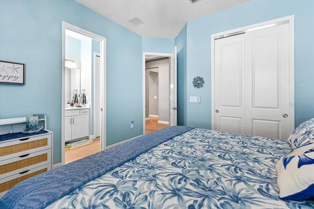 $4,800 | 8568 Shore Lake Drive, Englewood, FL 34224