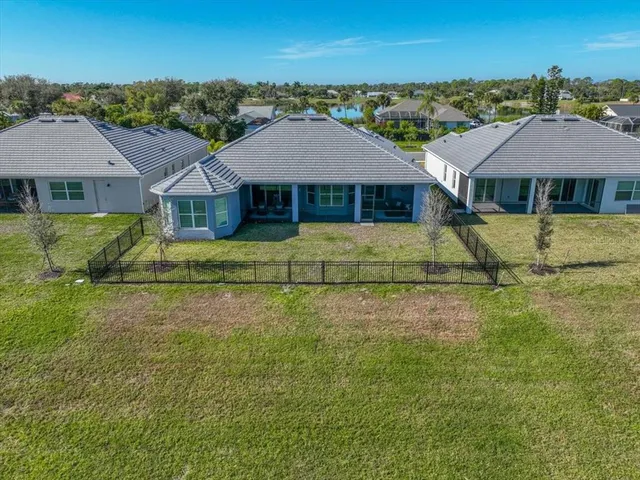 $4,800 | 8568 Shore Lake Drive, Englewood, FL 34224