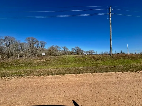 $249,899 | 9 County Road 240, Eagle Lake, TX 77434