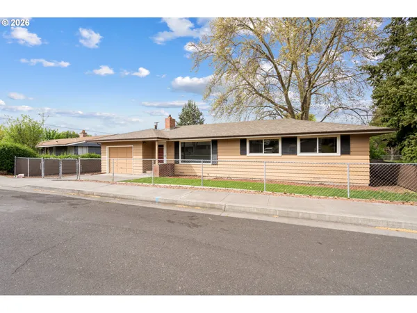 $315,000 | 801 Southwest 37th Street, Pendleton, OR 97801