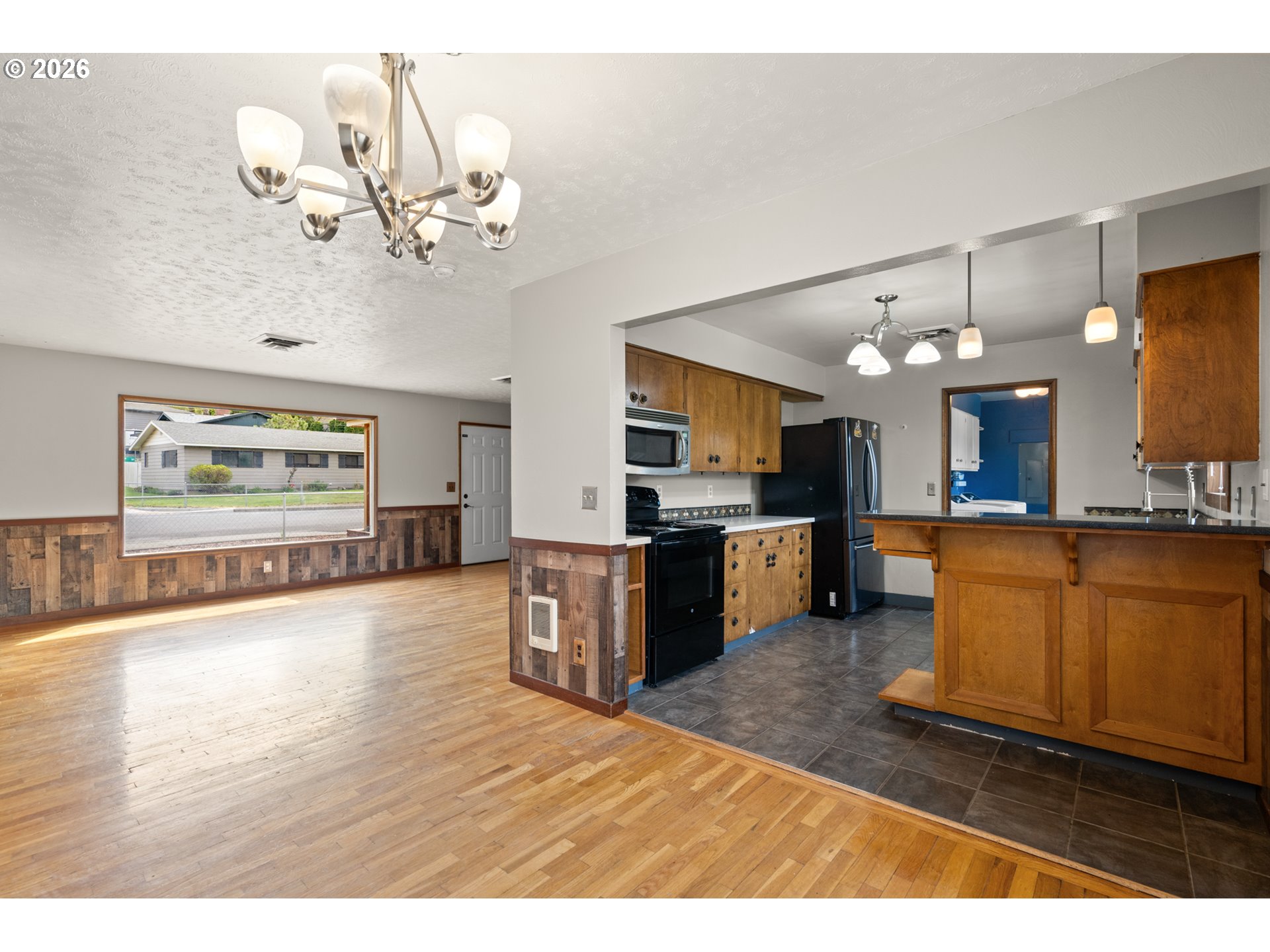 801 Southwest 37th Street Pendleton, OR 97801 - Photo 7 of 28