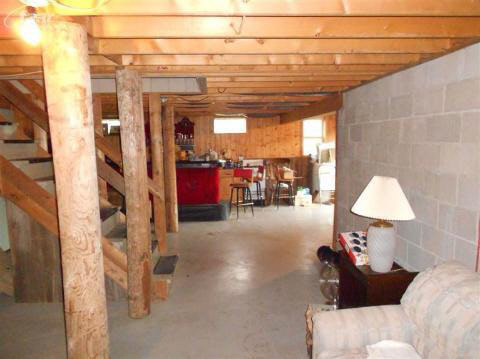 9820 White Rock Road Harbor Beach, MI 48441 - Photo 22 of 39 20327992-21.JPG