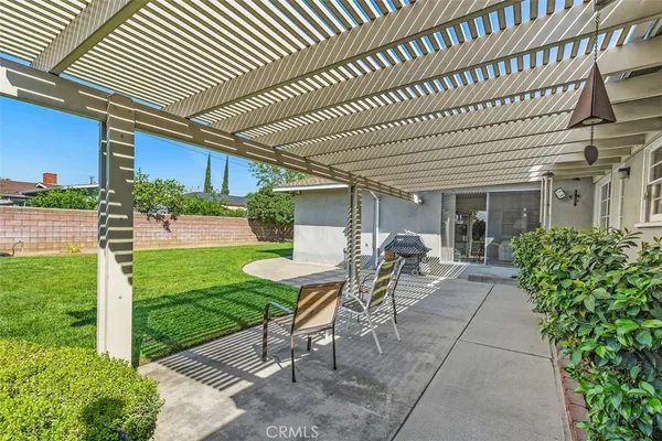 $549,900 | 954 North Magnolia Avenue, Rialto, CA 92376