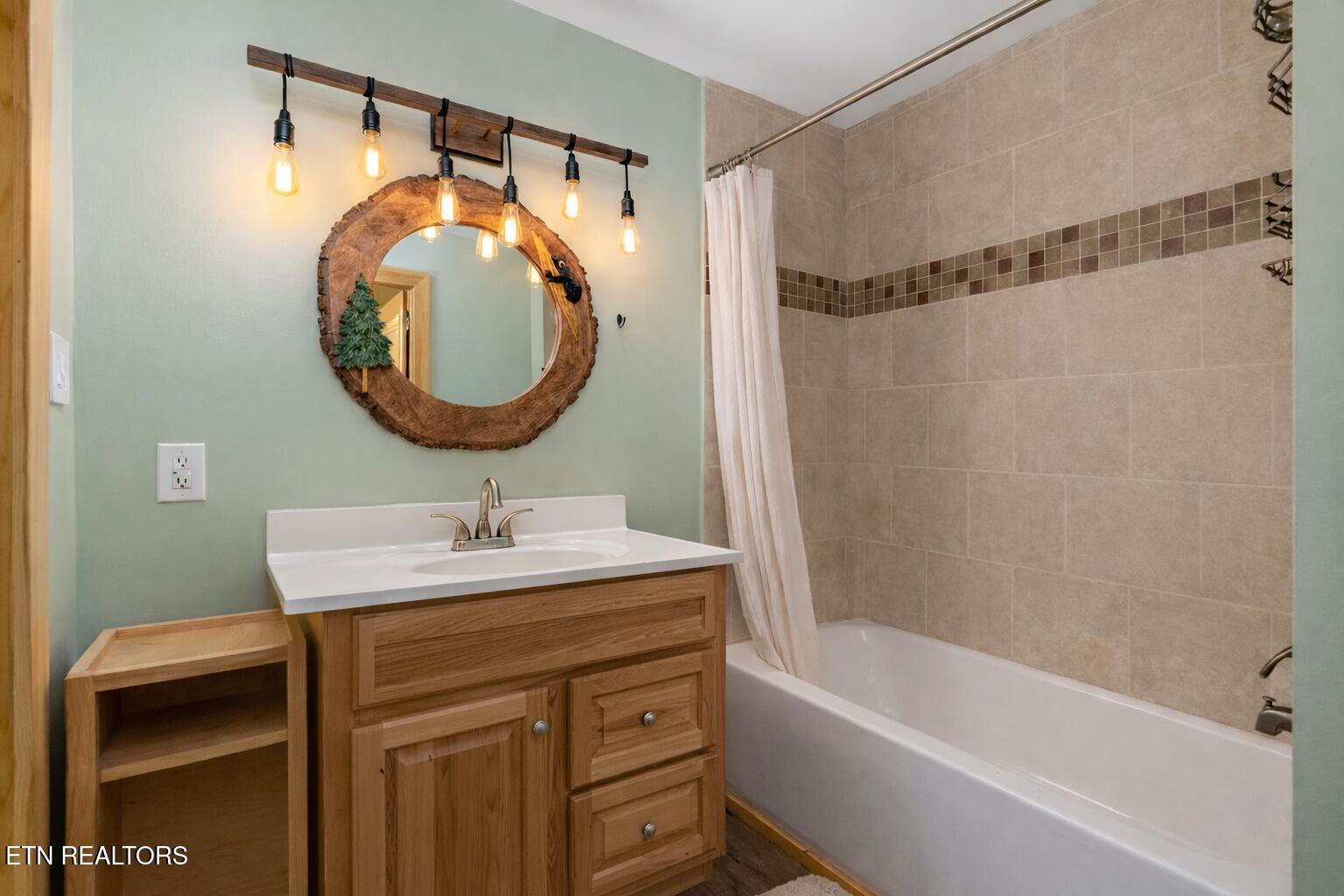 460 Sassafras Way Cosby, TN 37722 - Photo 12 of 16 15