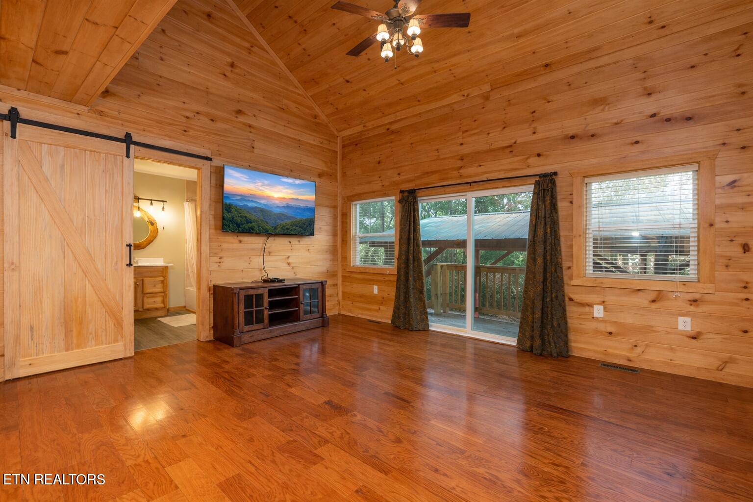 460 Sassafras Way Cosby, TN 37722 - Photo 3 of 16 2