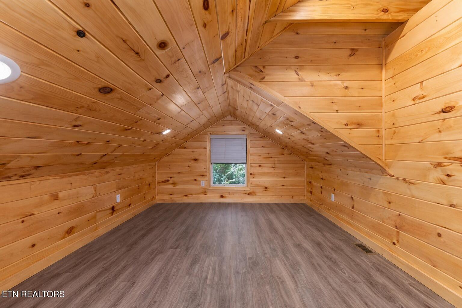 460 Sassafras Way Cosby, TN 37722 - Photo 6 of 16 5