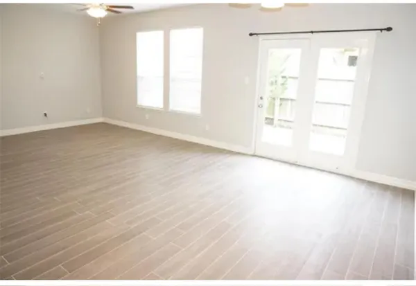 $1,995 | 16019 Summerville Lake Drive, Tomball, TX 77377